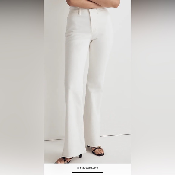 Madewell 11 inch High Rise Flare Jean White Size 27 - Picture 1 of 6
